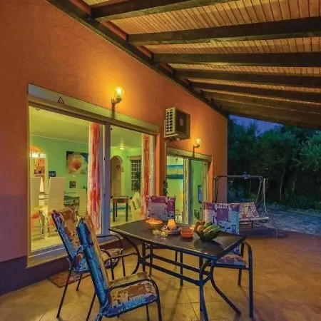 Mery Villa *