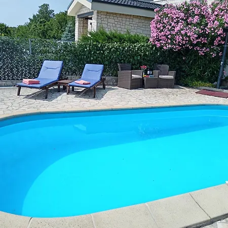 Villa Mery