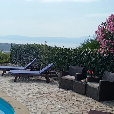 Mery Villa Smrika