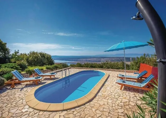 Mery Villa